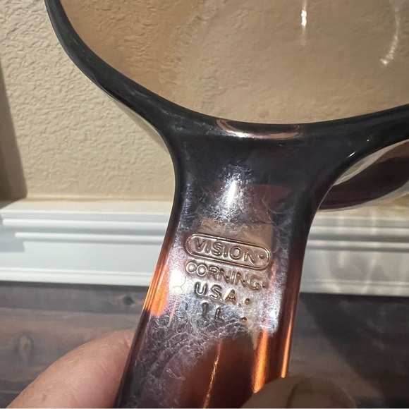 Vintage Visions Corning Ware Amber 1L Saucepan With Spout Pyrex Lid - Picture 4 of 8
